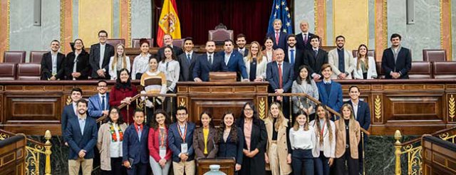 Fundación RACE y Fundación Botín acercan la movilidad y la seguridad vial para el Fortalecimiento de la Función Pública en América Latina - 1, Foto 1