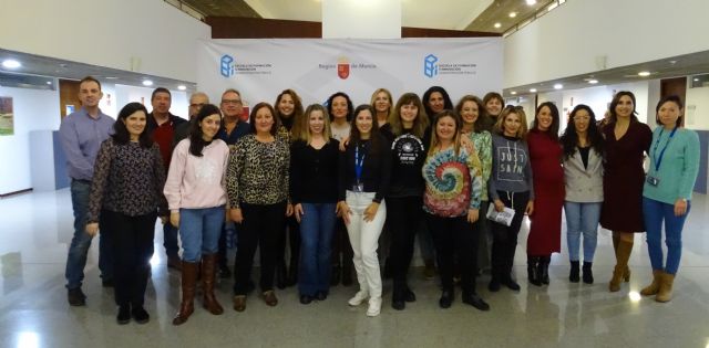 Los participantes de la 'Lanzadera Conecta Empleo' de Murcia reactivan su búsqueda de trabajo en un encuentro con empresas - 2, Foto 2