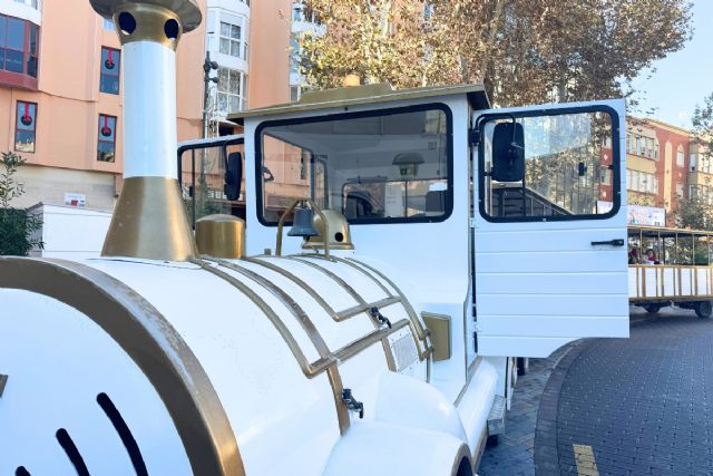 Un tren gratuito recorre a diario el casco histórico de Cartagena esta Navidad - 1, Foto 1