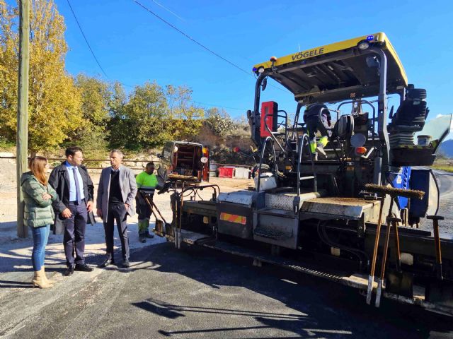 Una inversión de 47.000 euros permite asfaltar y señalizar el primer tramo del camino de Cañada Lentisco - 1, Foto 1