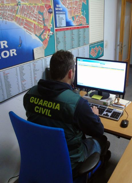 La Guardia Civil detiene a una persona por el robo cometido en el interior de un hotel de Los Alcázares - 1, Foto 1