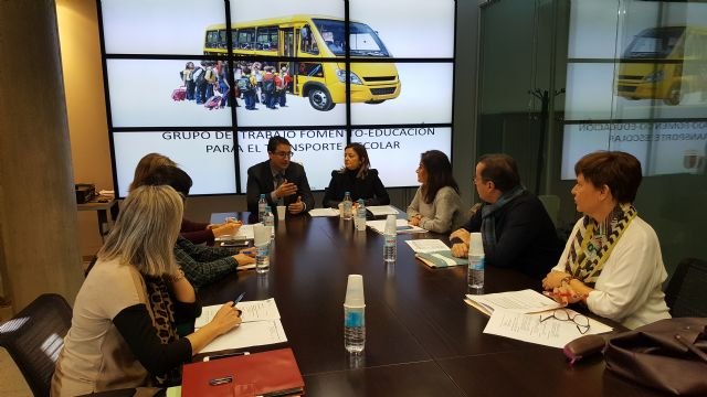 Fomento y Educación agilizarán la concesión de autorizaciones al servicio de transporte escolar - 1, Foto 1