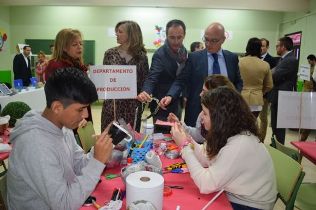 Cerca de 2.600 alumnos aprenden a crear y gestionar su propia empresa - 2, Foto 2