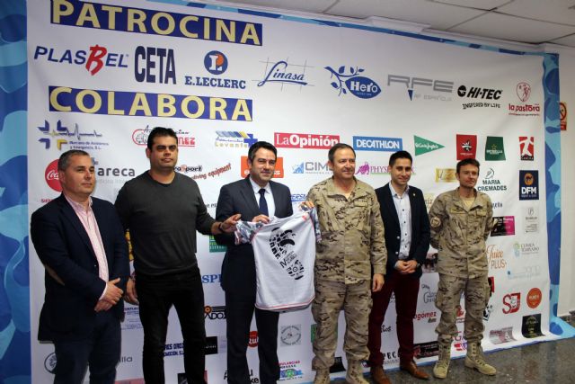 Presentada oficialmente la IV Carrera Popular Base Aérea de Alcantarilla, que se celebrará el próximo domingo 19 de febrero, con salida y meta en nuestra ciudad - 1, Foto 1