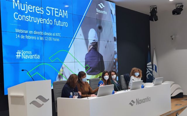 Navantia traslada a las jóvenes estudiantes su experiencia con las profesiones STEAM - 1, Foto 1