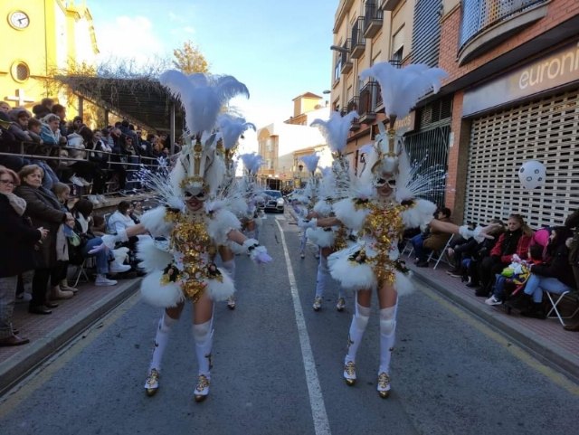 Acuerdan suscribir un convenio de colaboración con la Federación de Peñas de Carnaval de Totana para la realización de actividades del Carnaval´2025, Foto 1