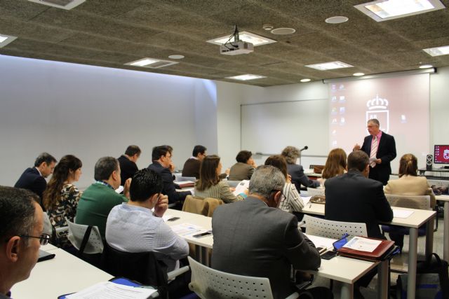 Inauguración del III Curso de directivos de las administraciones públicas - 1, Foto 1