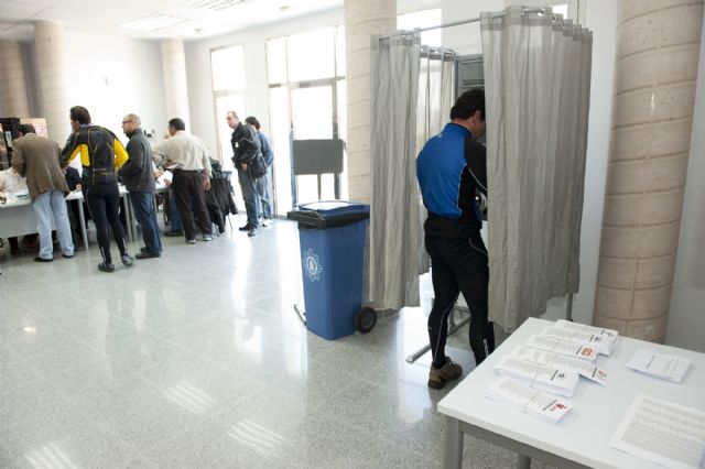 Mil trescientos empleados municipales eligen este martes a sus representantes sindicales en el Ayuntamiento - 1, Foto 1