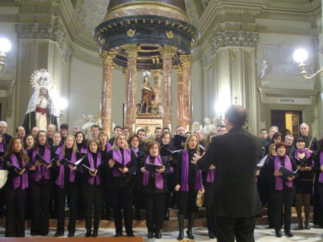 Concierto sacro sinfónico de Coral Discantus en Santo Ángel - 1, Foto 1