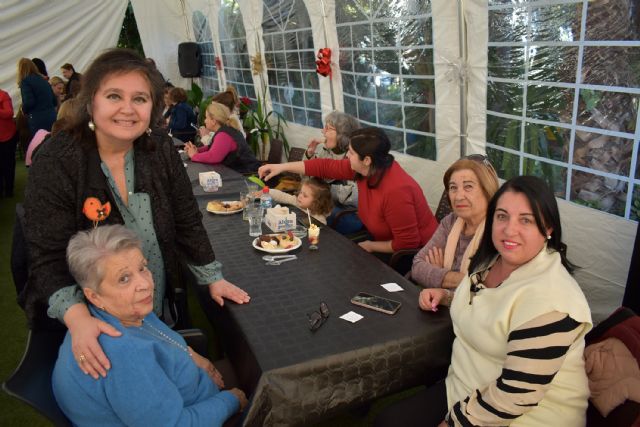 La cita más dulce de la asociación de mujeres isabel gonzález no falta a la celebracion del 8 de marzo - 2, Foto 2