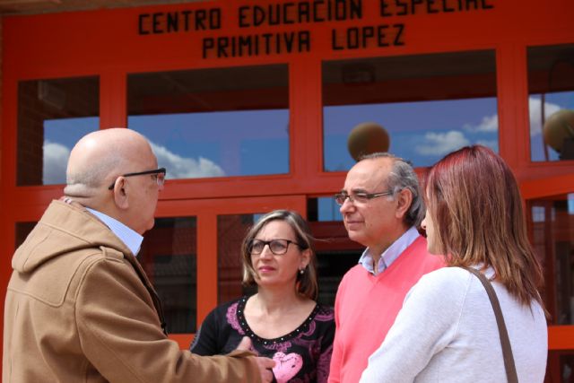 Ciudadanos buscará ayudas públicas para el transporte colectivo del centro de Educación Especial Primitiva López - 3, Foto 3