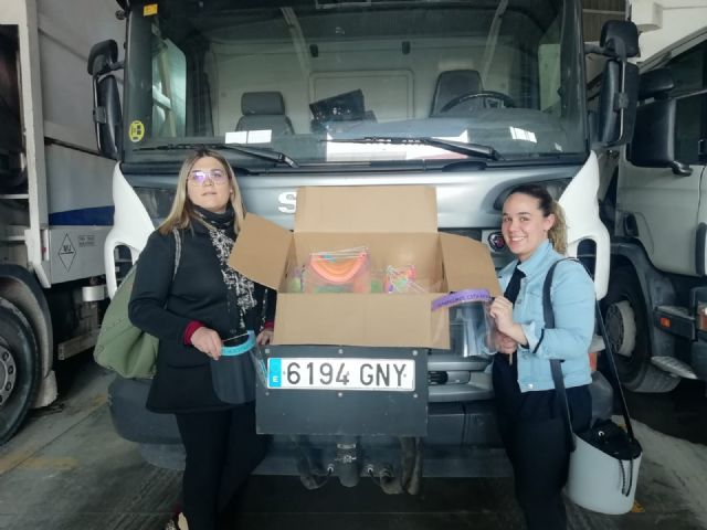 Solidaridad en Alhama de Murcia con los trabajadores de recogida de R.S.U y limpieza viaria de FCC Medio Ambiente, Foto 1