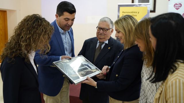 La consejera de Política Social asiste a la presentación de la energía fotovoltaica de la Fundación Hospitalidad Santa Teresa de Cartagena - 2, Foto 2