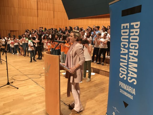 Más de 800 alumnos asisten al III Encuentro de Coros Escolares de la Región - 1, Foto 1