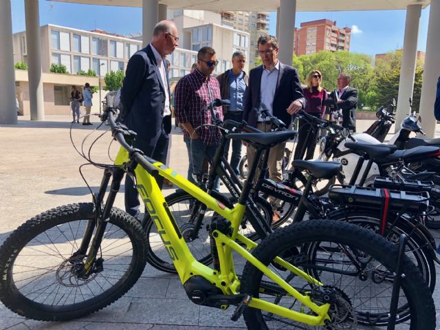 Bicicletas, motos y patinetes eléctricos llegarán a todas las pedanías para favorecer un transporte 100% limpio - 2, Foto 2