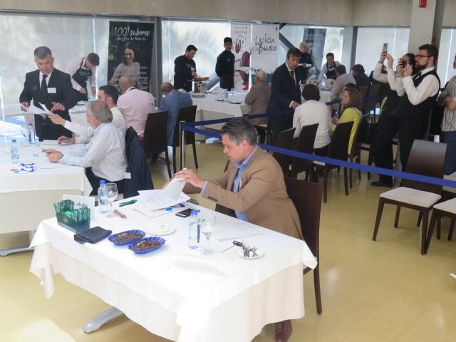 Los mejores profesionales de sala de la Región demuestran sus destrezas en el Centro de Cualificación Turística - 2, Foto 2