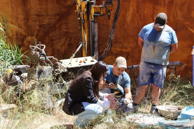 Arranca el estudio geotécnico en el solar de Leonés donde se construirán 11 viviendas y 11 aparcamientos - 1, Foto 1