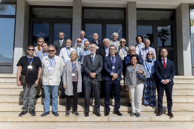 La Real Academia de Ingeniería de España visita NAVANTIA y conoce el programa de submarinos S-80 - 1, Foto 1