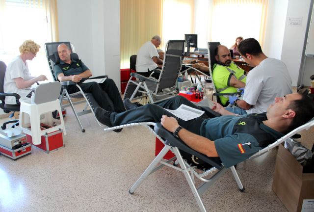 La Guardia Civil colabora altruistamente en la campaña de donación de sangre en Murcia 2016 - 1, Foto 1