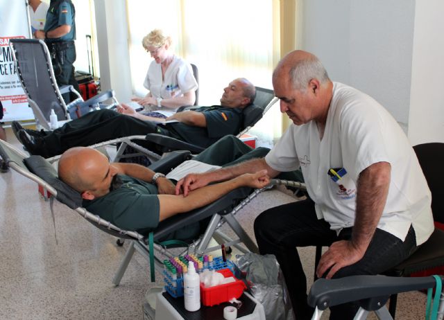 La Guardia Civil colabora altruistamente en la campaña de donación de sangre en Murcia 2016 - 4, Foto 4