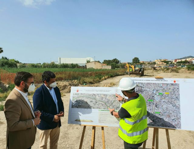 Comienzan las obras de construcción del tramo I de la ronda de circunvalación de Lorca que permitirá descongestionar el tráfico que sufren las avenidas Juan Carlos I y Europa - 1, Foto 1