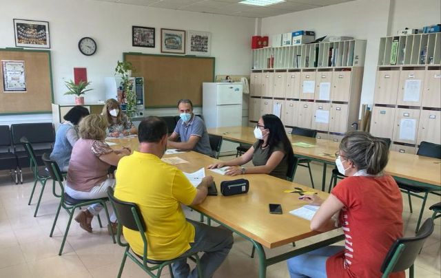 VOX Fuente Álamo logra habilitar la línea de Bachiller de Ciencias para el IES Pueblos de la Villa - 1, Foto 1