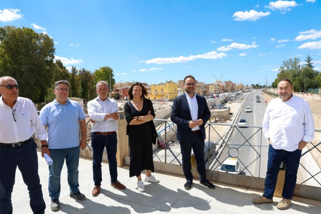 El alcalde de Lorca en funciones visita el final de los trabajos de construcción del Tramo III de la Ronda Central - 2, Foto 2