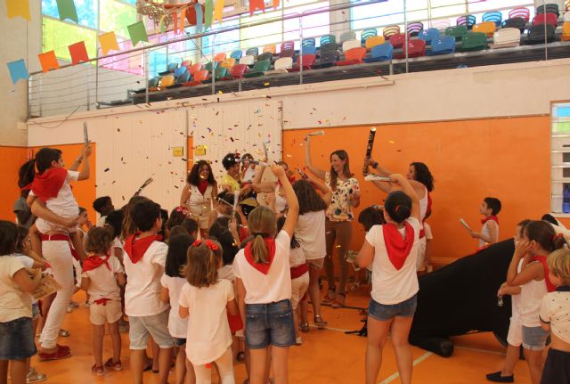 Más de un centenar de niños participan en la I Esuela de Verano Bilingüe en la Red de Guarderías de Puerto Lumbreras - 1, Foto 1