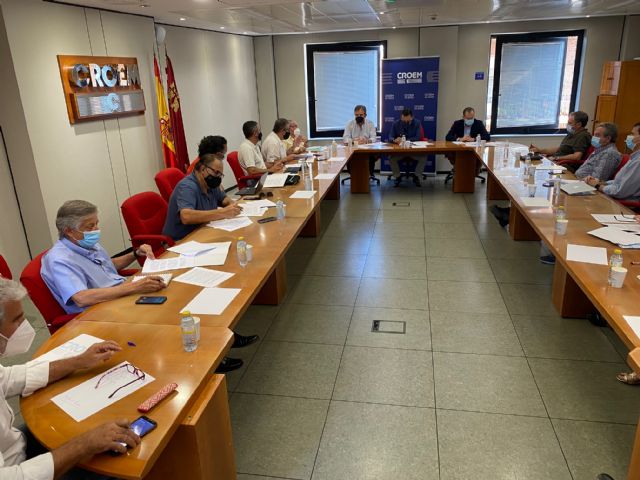 La Mesa del Agua escenifica su unidad y pide diálogo y solidaridad para solucionar los problemas hídricos de la Región de Murcia - 4, Foto 4