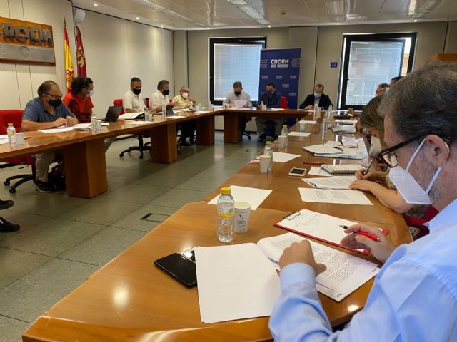 La Mesa del Agua escenifica su unidad y pide diálogo y solidaridad para solucionar los problemas hídricos de la Región de Murcia - 5, Foto 5