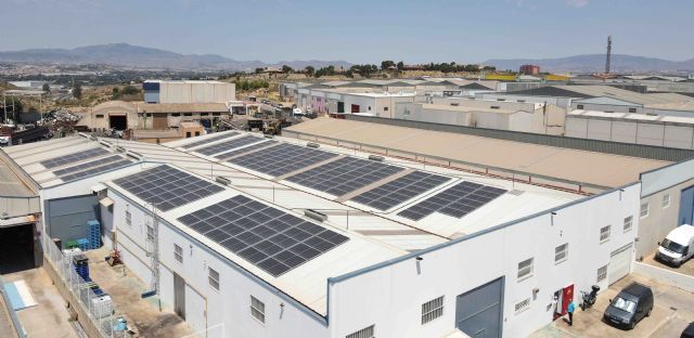 Pastelería Gimar apuesta por la sostenibilidad y cuidado del medio ambiente con la instalación de paneles solares en su fábrica - 1, Foto 1