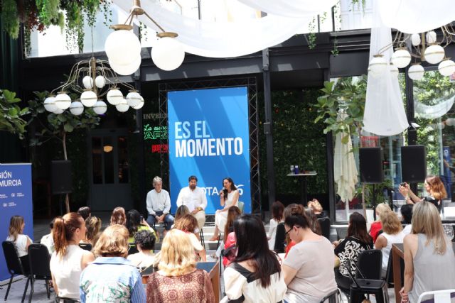 López Miras subraya la educación universal y gratuita de 0 a 3 años como compromiso del PP para favorecer la conciliación - 1, Foto 1