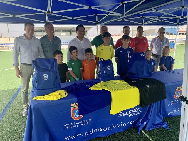 La Escuela de Fútbol Mar Menor de San Javier nace para cuidar el fútbol base en el municipio - 1, Foto 1