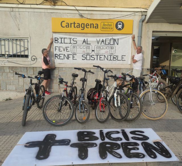 Colectivos exigen respuesta urgente de Renfe ante la negativa de acceso a bicicletas en trenes de Cartagena a Los Nietos - 2, Foto 2