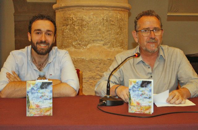 La poesía, la música y el arte se colaron en la Alhóndiga de Villanueva de los Infantes, de la mano del Grupo Oretania con Acordes con la palabra - 2, Foto 2