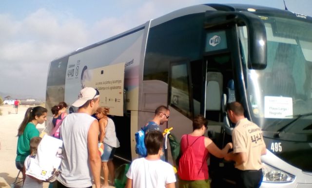 Más de 21.000 personas acceden en autobús a Calblanque durante la primera mitad de la campaña - 1, Foto 1