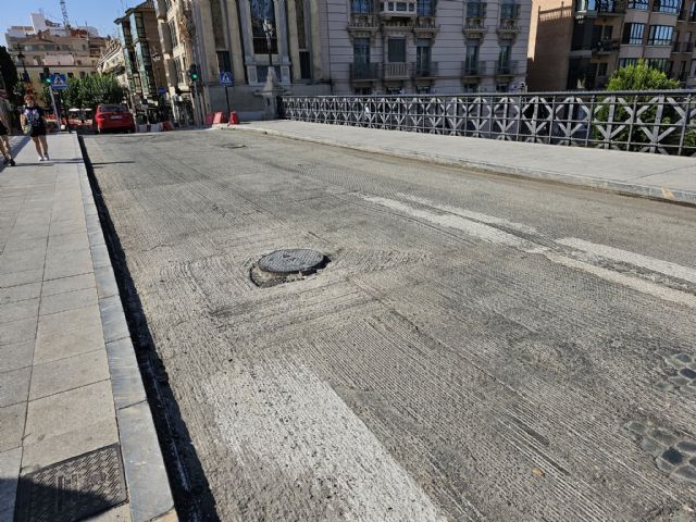 Ruiz: Ballesta está poniendo en peligro a los murcianos abriendo el Puente Viejo en estas condiciones - 4, Foto 4