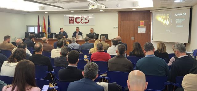 Los certificados de ahorro energético ya han permitido ahorrar en la Región el equivalente al consumo anual de más de 50.000 hogares Los certificados de ahorro energético ya han permitido ahorrar en la Región el equivalente al consumo anual de más de 50.000 hogares