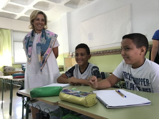 Educación incorpora cuatro centros de atención preferente y reduce los alumnos por aula para mejorar el éxito escolar - 4, Foto 4