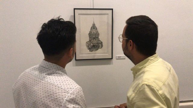 El Palacio Consistorial acoge la primera exposición del joven Daniel Soledispa Villamar - 1, Foto 1