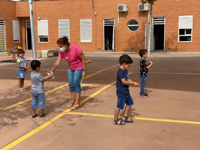 Alumnos y alumnas de Educación Infantil, Primaria y Secundaria de Torre Pacheco vuelven a las clases presenciales - 2, Foto 2