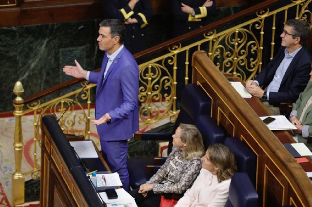 Pedro Sánchez: Hay que proteger las rentas de la clase media y trabajadora de este país - 2, Foto 2