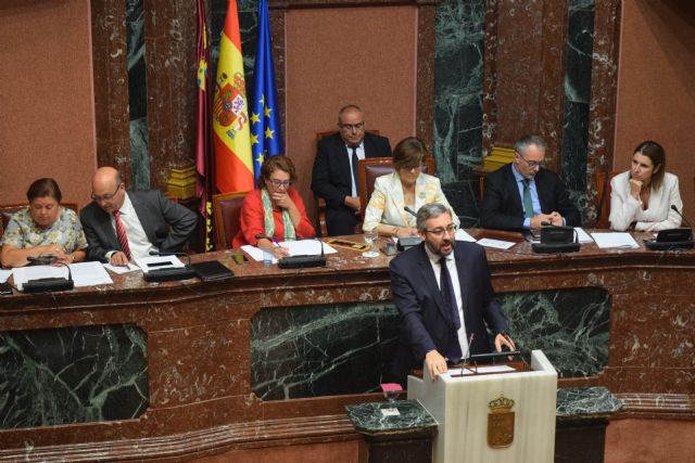 Víctor Martínez: El diálogo y la participación se constituyen como la piedra angular del Gobierno de López Miras - 1, Foto 1