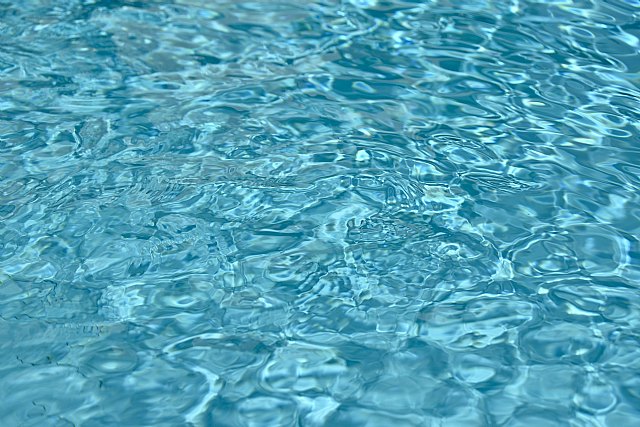 ¿Cubrir o no cubrir? Llega el otoño y el debate sobre qué hacer con la piscina - 1, Foto 1