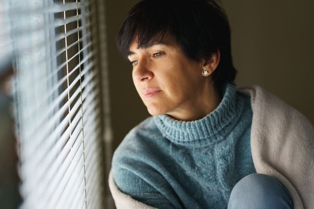 La menopausia, una de las etapas hormonales más propensa a la caída del cabello - 1, Foto 1