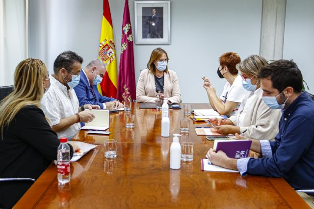 Isabel Franco se reúne con representantes de la Red de Lucha contra la Pobreza y la Exclusión Social Región de Murcia - 1, Foto 1