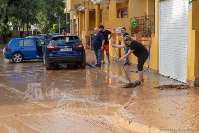 Catorce comunidades de propietarios de Cartagena reciben una subvención del Ayuntamiento para evitar inundaciones en garajes - 1, Foto 1