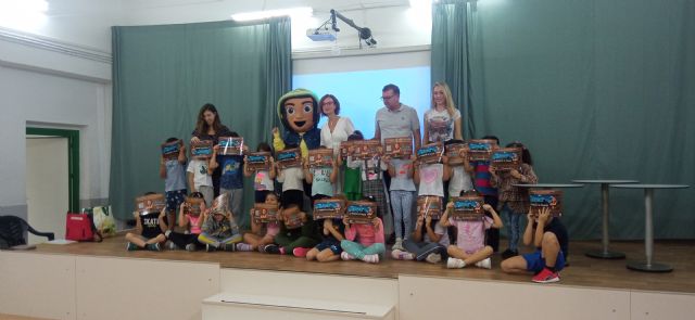 Alumnos de 3° a 6° curso de Primaria de Molina de Segura asisten durante este curso a talleres sobre patrimonio cultural impulsados por la Asociación Cantabaila y Acciona - 1, Foto 1