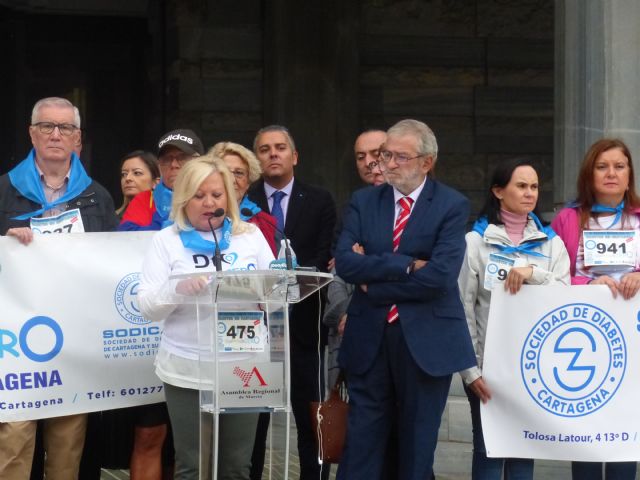 La Asamblea Regional se suma a la campaña de la concienciación del Día Mundial de la Diabetes - 3, Foto 3