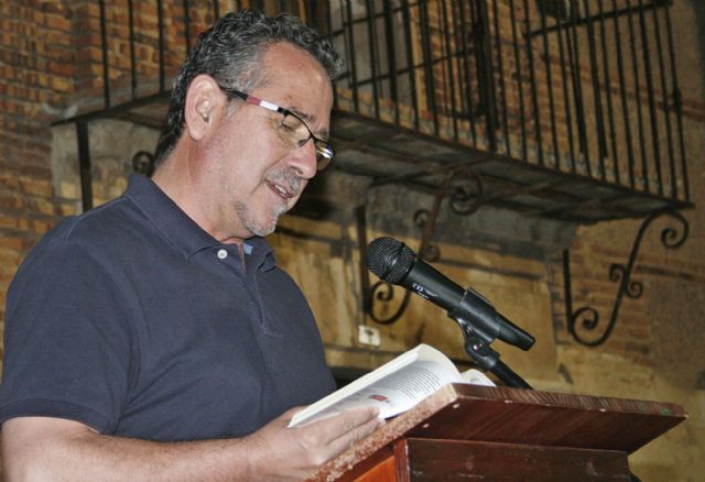 Lorca acoge, el 25 de noviembre, la presentación de 'Vivir cada día' de Luis Díaz-Cacho, de la mano de los Amigos de la Cultura - 2, Foto 2